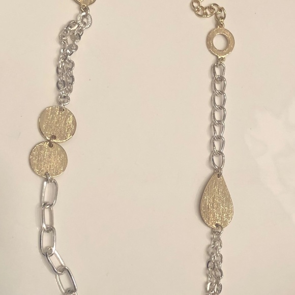 Gold & Silver Necklace - Picture 4 of 4